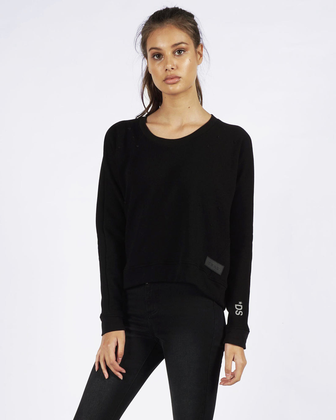 DISTRESSED SWEATER - BLACK