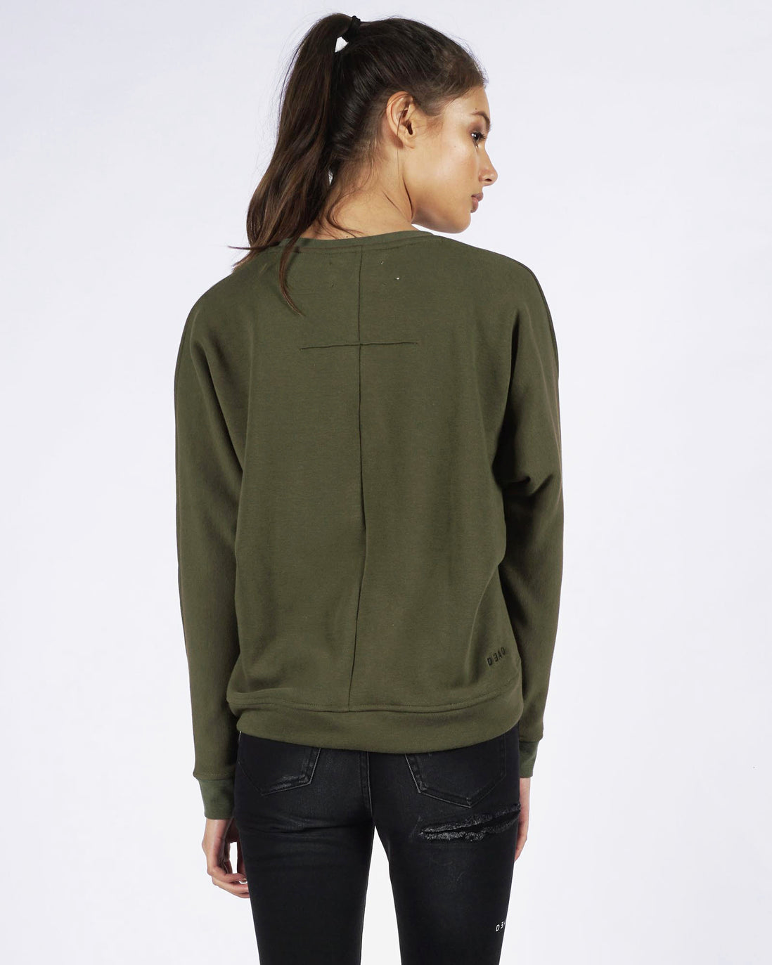 DISTRESSED SWEATER - OLIVE