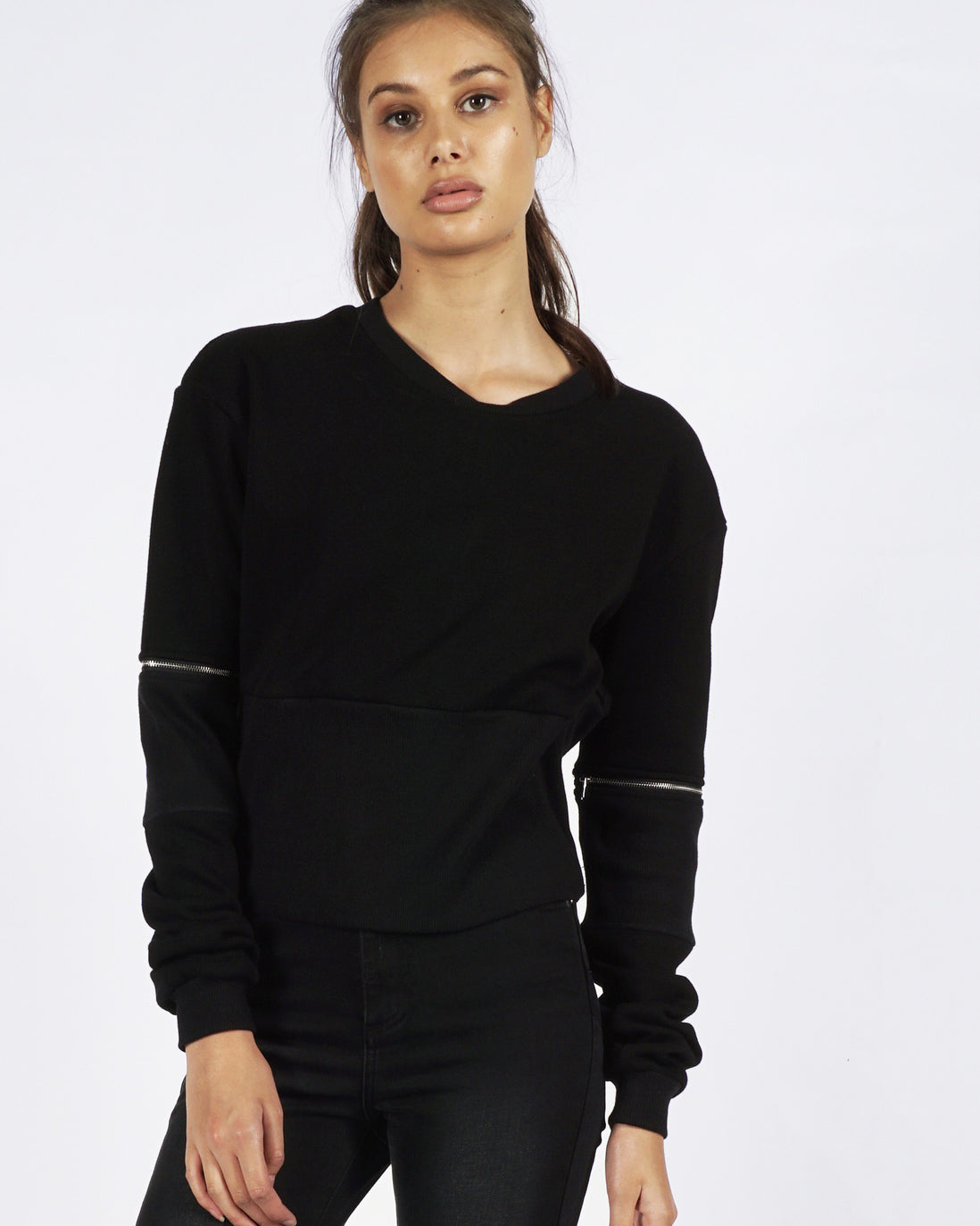 BAILEY SWEATER - BLACK