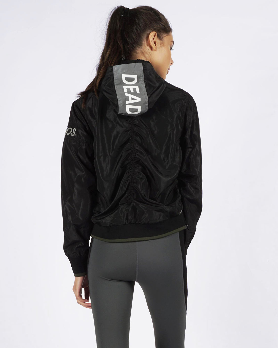 TECH RUNNER JACKET - BLACK