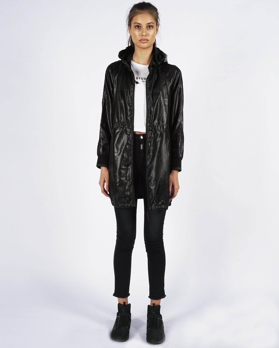TECH LONG RUNNER JACKET