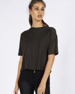CHLOE POCKET TEE CROP - OLIVE