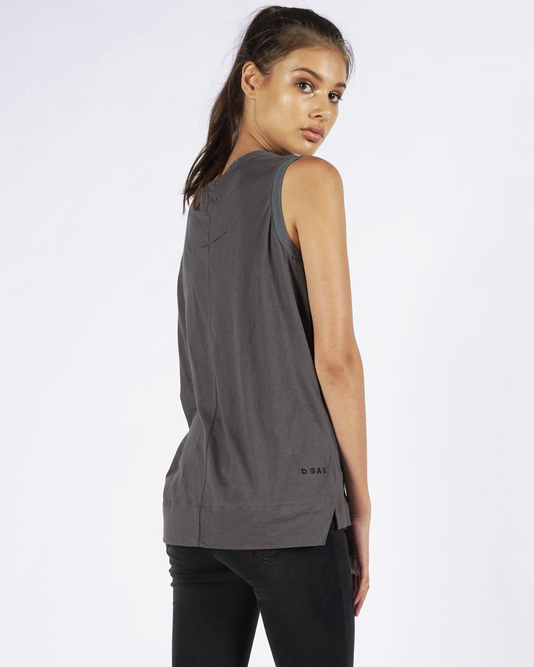 STUDIOS RIBBED MUSCLE - CHARCOAL GREY
