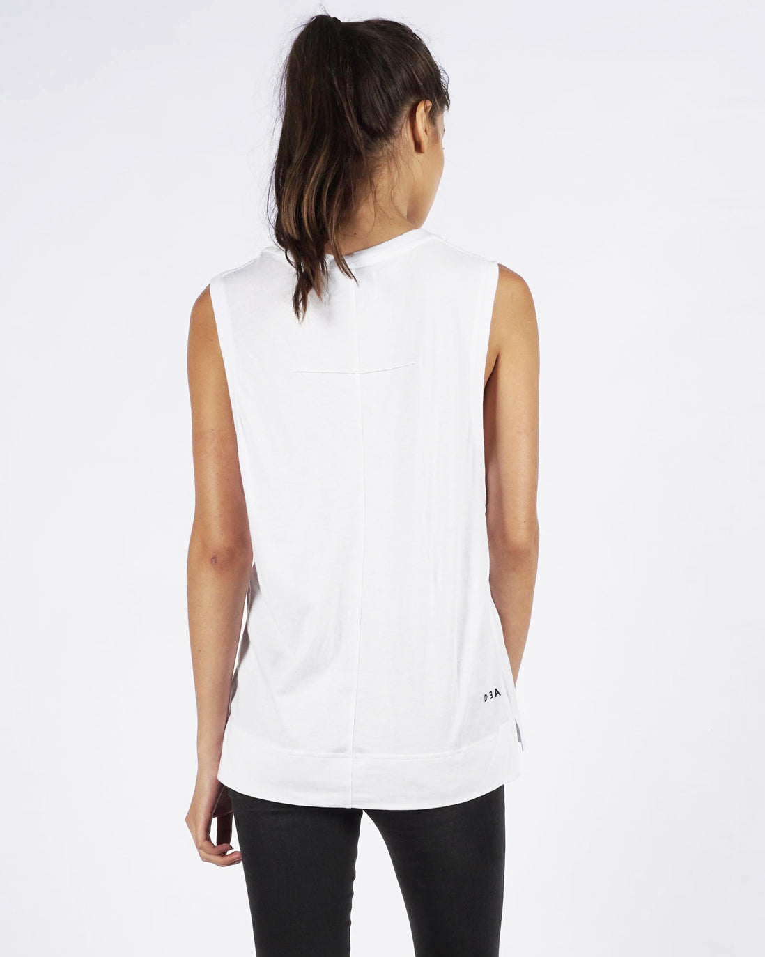 STUDIOS RIB MUSCLE - WHITE