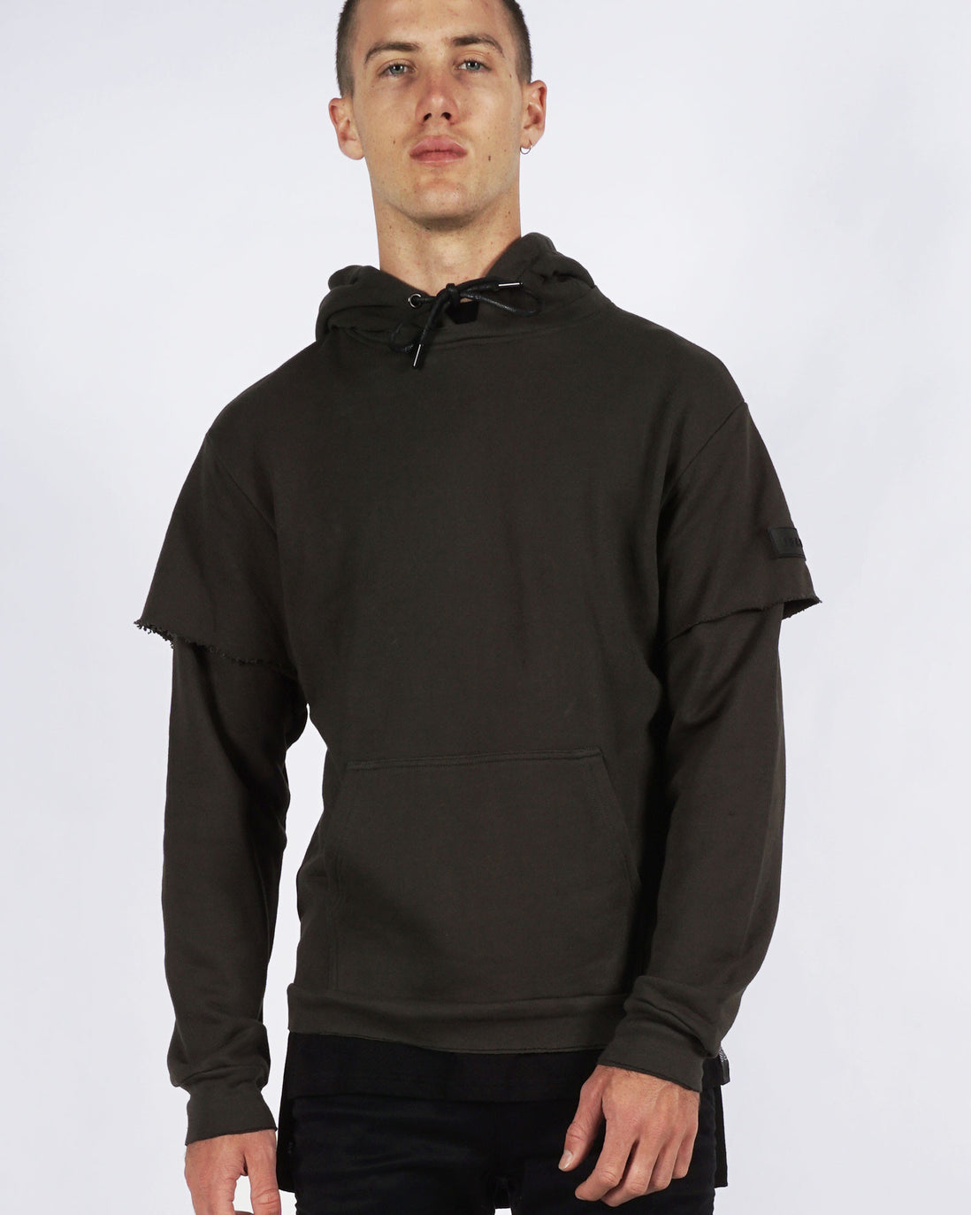 SOHO REPEAT HOOD - OLIVE
