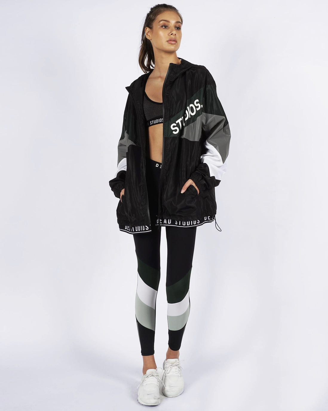 TRI COLOUR RUNNER JACKET - BLACK/OLIVE