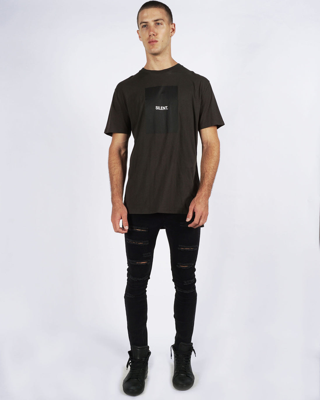 SILENT TEE - DARK OLIVE