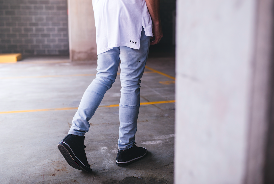003 CLEAN JEAN- BLEACH